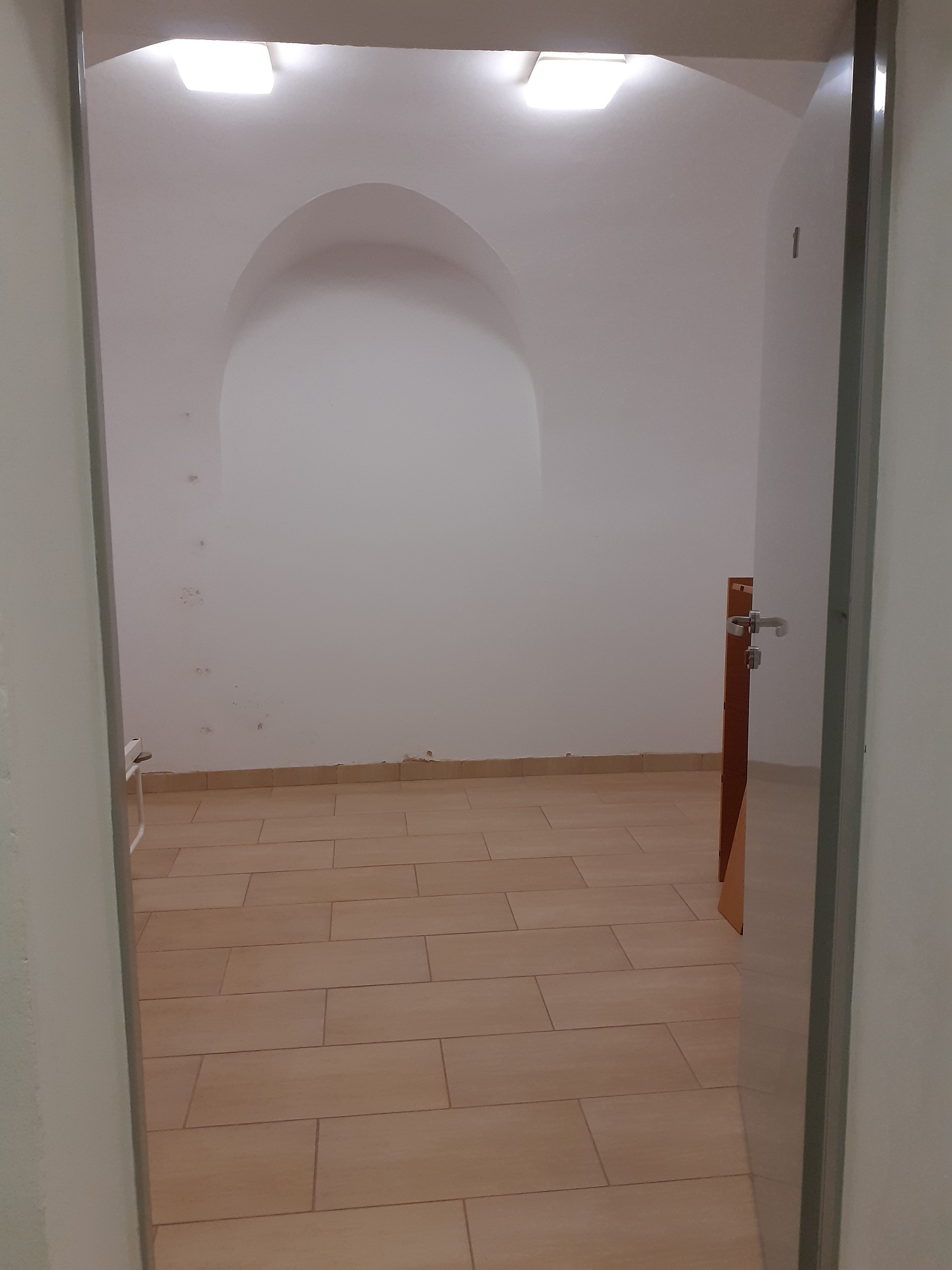 Żułów 9 piwnica