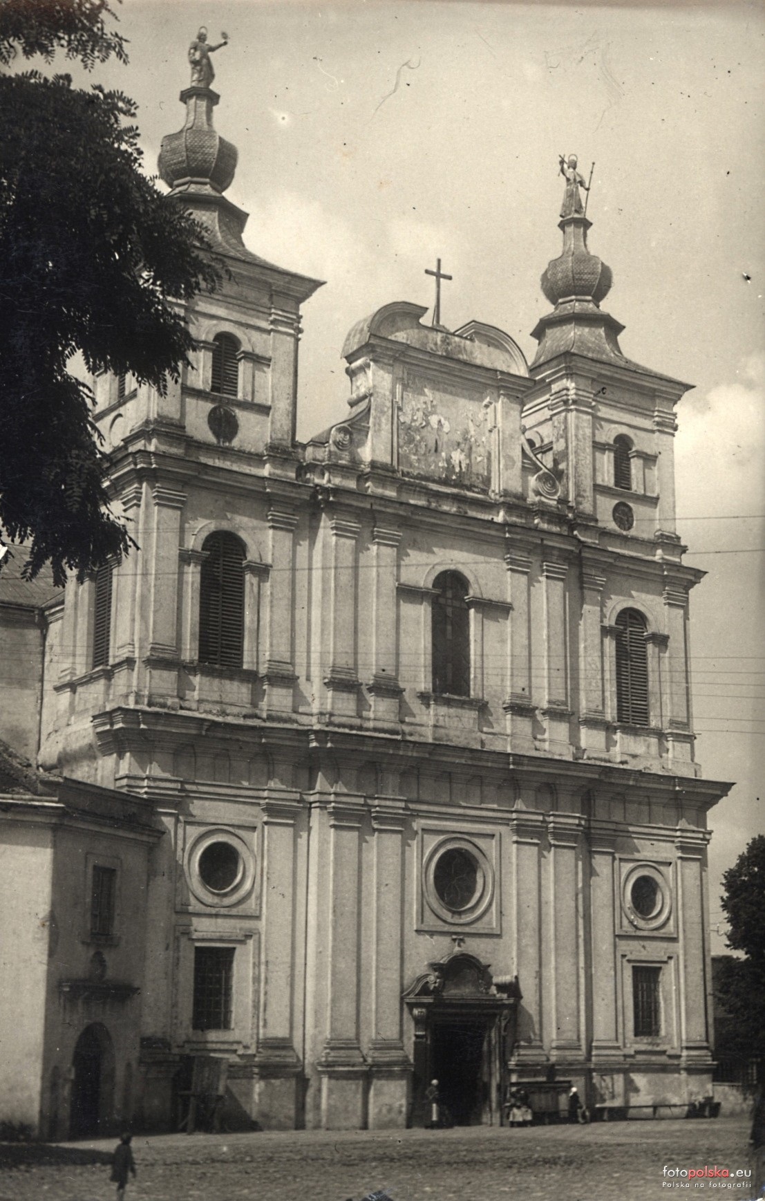 1. Kościół przed wojną 1939